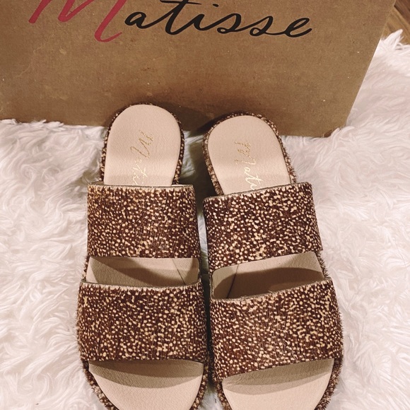 New! Matisse Struttin Natural Spot Wedge Sandal - Picture 8 of 9